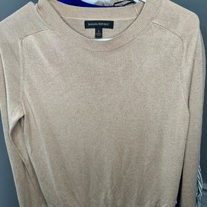 Small banana republic brown pullover sweater